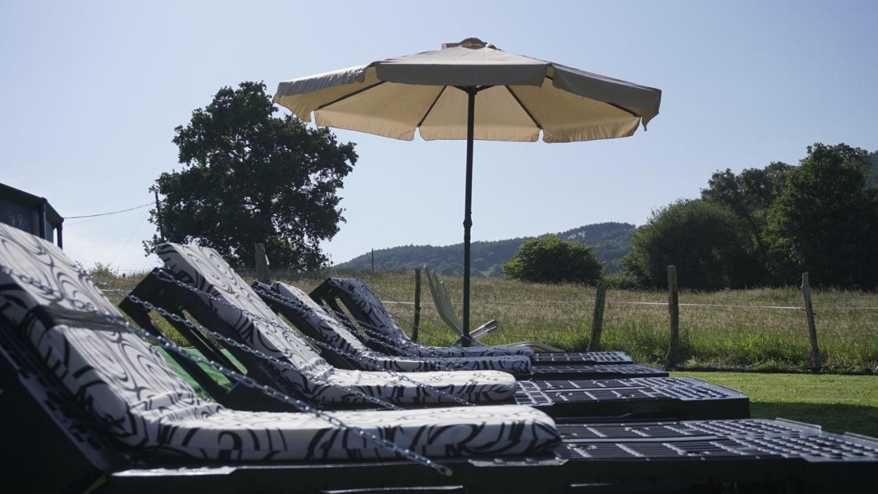 Casa Madrazo Con Piscina Y Parrillas Praves Exteriör bild
